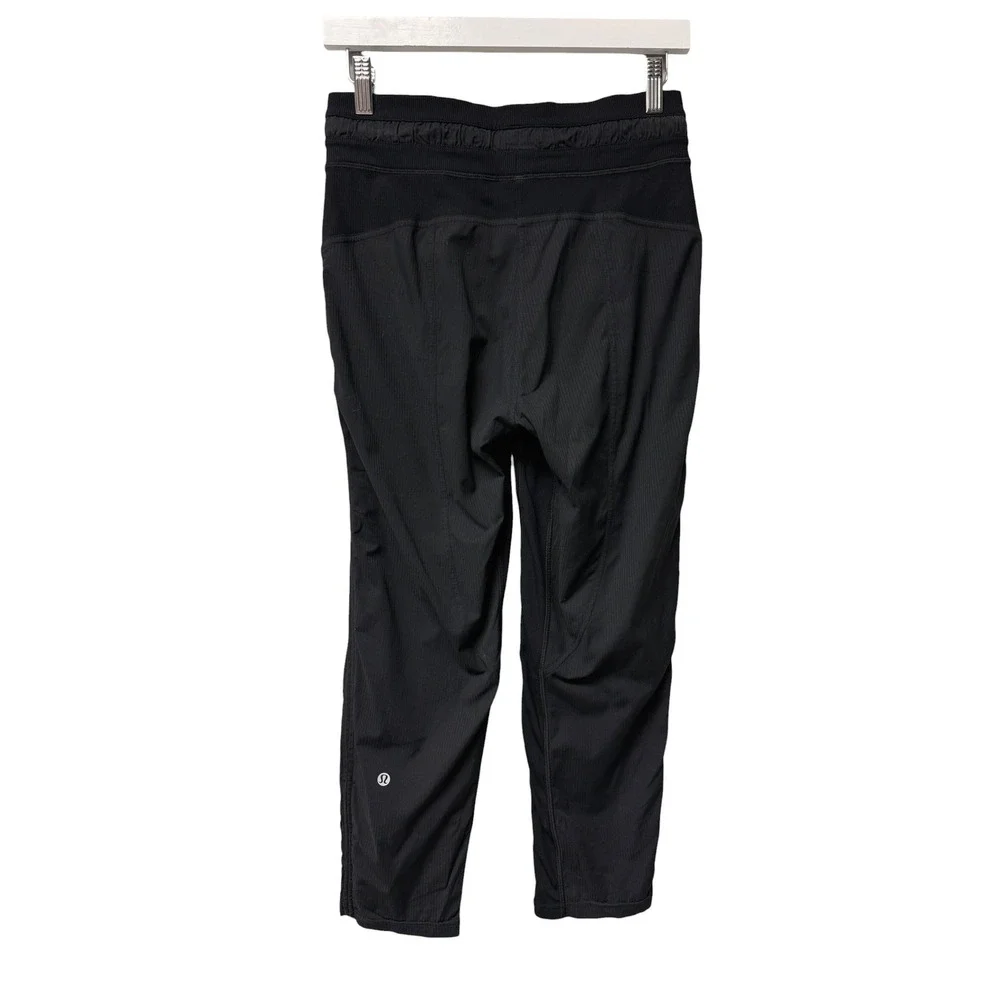 Lululemon Dance Studio Crop 25